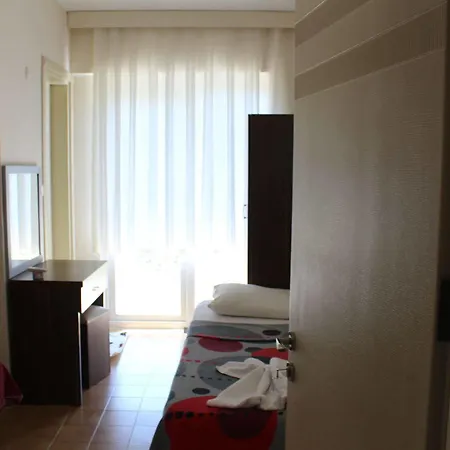 Alinda 4*