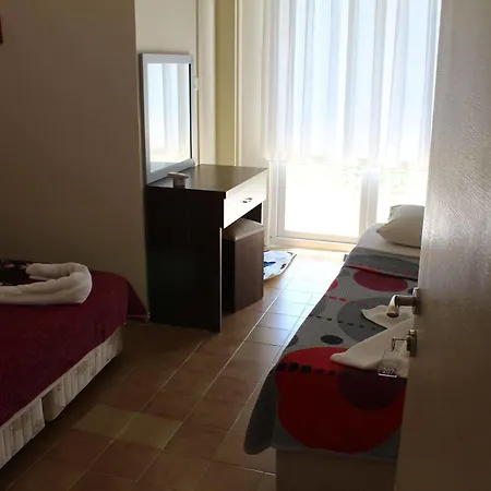Alinda Motel 4*